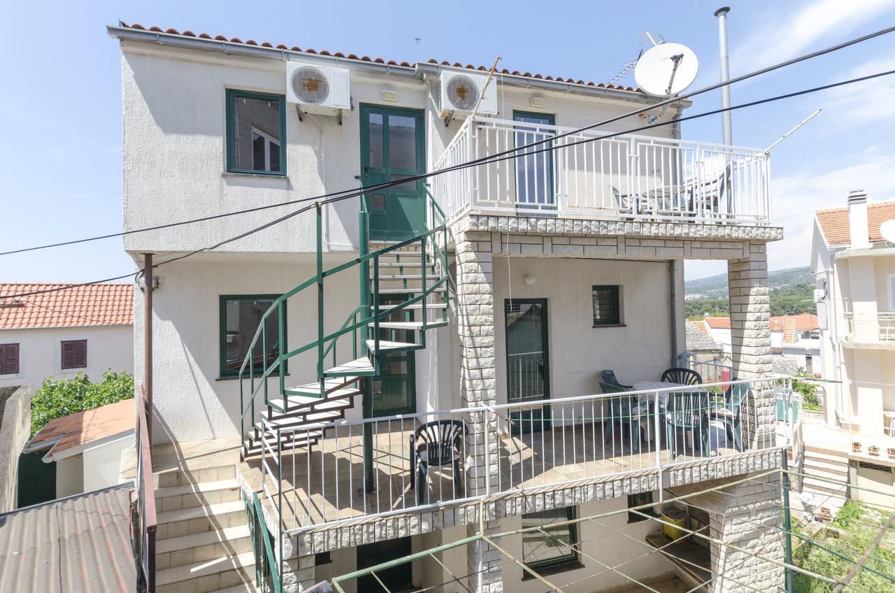 Apartments Mirko Primošten Esterno foto